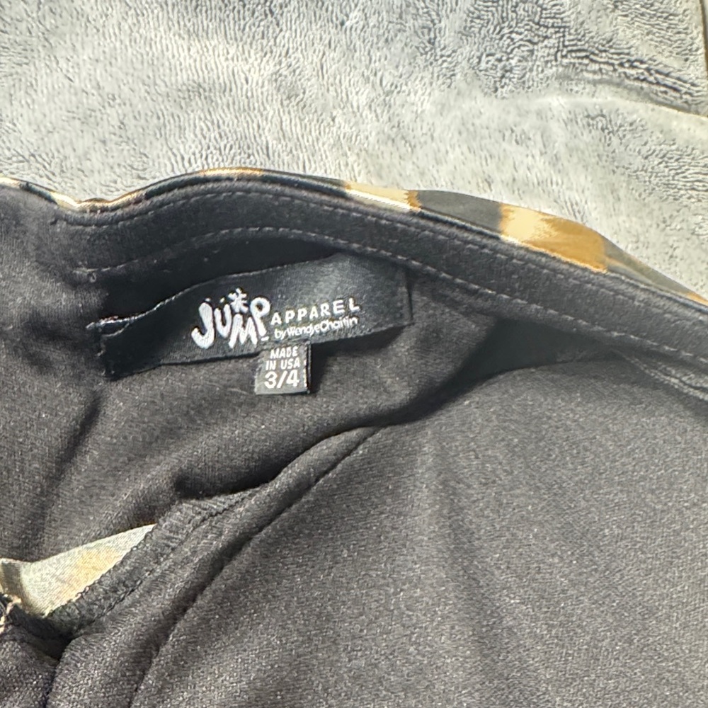 Jump Apparel Satin Leopard Print Strapless Ruched Dress - Size 3/4 - Like New - Picture 3 of 7